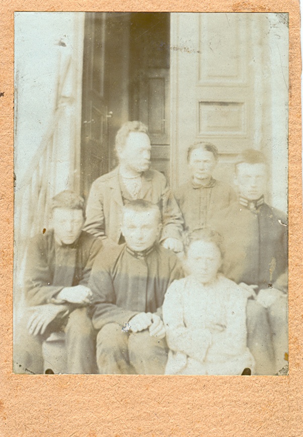 17_1904_182 мем. Франко з сімєю. 1904 (1)